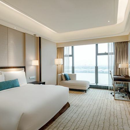 Crowne Plaza Guangzhou Zengcheng By Ihg- Canton Fair Free Shuttle Bus Экстерьер фото